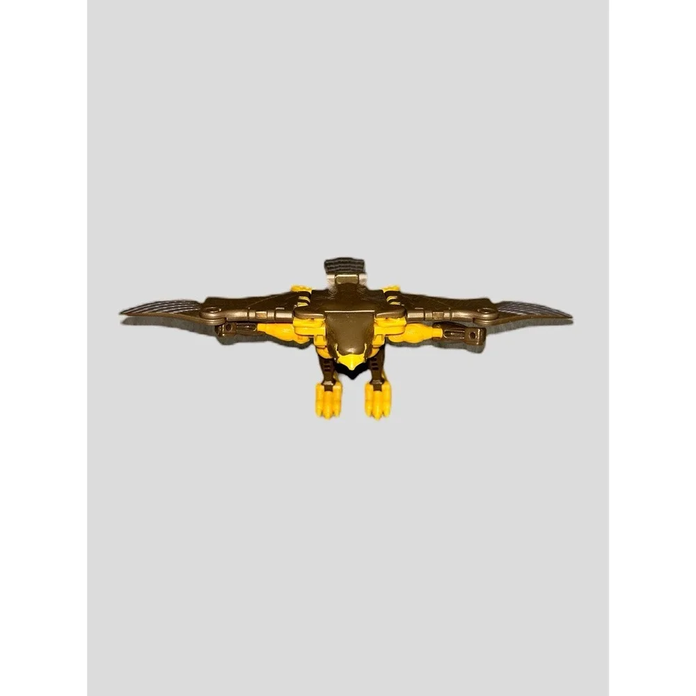vintage Transformers Beast Wars Maximal Airazor transforming bird action figure